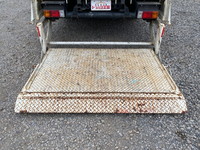 日野デュトロダブルキャブ（Wキャブ）小型（2t・3t）[写真14]