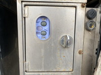 日野デュトロダブルキャブ（Wキャブ）小型（2t・3t）[写真16]