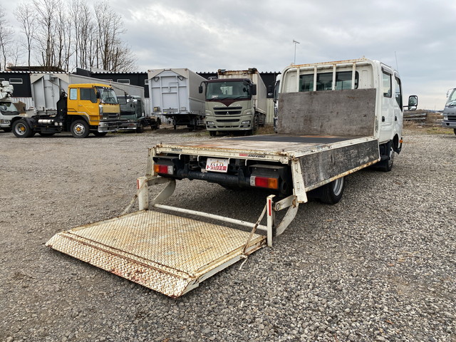 日野デュトロダブルキャブ（Wキャブ）小型（2t・3t）[写真03]