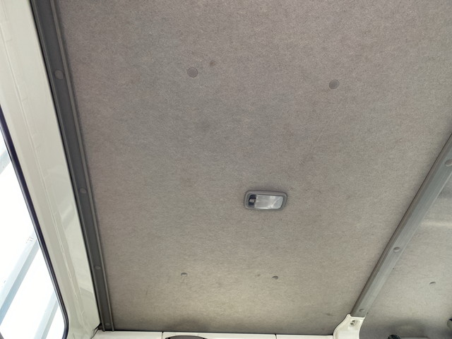 日野デュトロダブルキャブ（Wキャブ）小型（2t・3t）[写真34]