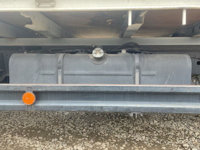 日野デュトロ平ボディ小型（2t・3t）[写真19]