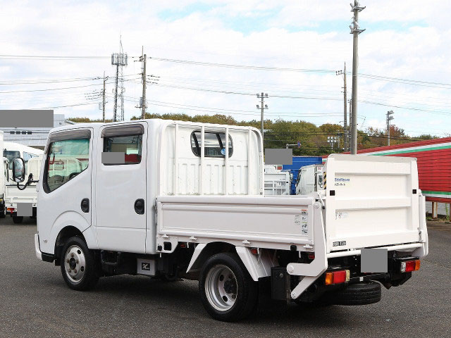 日産アトラスダブルキャブ（Wキャブ）小型（2t・3t）[写真02]