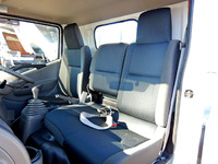 UDトラックスアトラス平ボディ小型（2t・3t）[写真10]