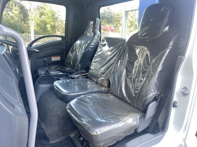 いすゞフォワードクレーン4段中型（4t）[写真34]