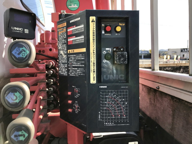 三菱ふそうキャンターユニック3段小型（2t・3t）[写真12]