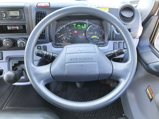 三菱ふそうキャンターユニック3段小型（2t・3t）[写真38]