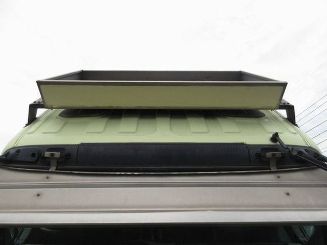 いすゞギガバルク車（粉粒体運搬車）大型（10t）[写真10]