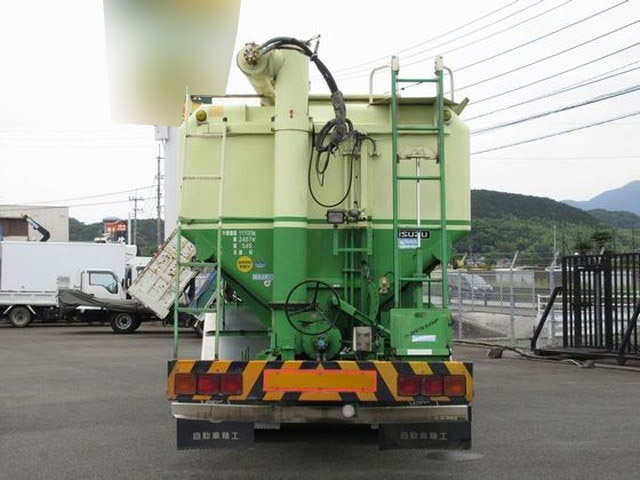 いすゞギガバルク車（粉粒体運搬車）大型（10t）[写真08]
