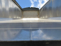 UDトラックスクオン深ダンプ（土砂禁ダンプ）大型（10t）[写真10]