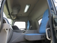 UDトラックスクオン深ダンプ（土砂禁ダンプ）大型（10t）[写真26]