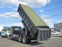 UDトラックスクオン深ダンプ（土砂禁ダンプ）大型（10t）[写真04]