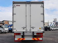 三菱ふそうファイターアルミウイング増トン（6t・8t）[写真04]