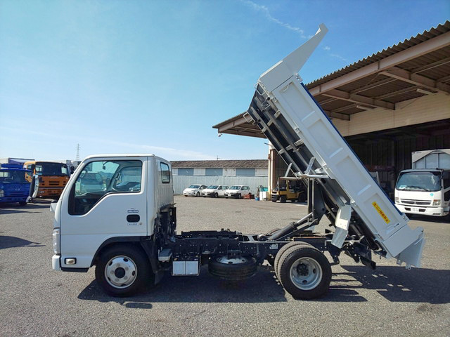いすゞエルフダンプ小型（2t・3t）[写真06]