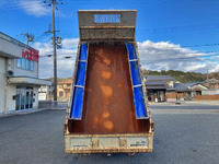 いすゞエルフダンプ小型（2t・3t）[写真09]