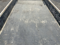 日野デュトロ平ボディ小型（2t・3t）[写真11]