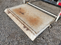 日野デュトロ平ボディ小型（2t・3t）[写真16]