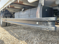 日野デュトロ平ボディ小型（2t・3t）[写真19]