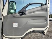 日野デュトロ平ボディ小型（2t・3t）[写真31]