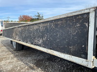 日野デュトロ平ボディ小型（2t・3t）[写真10]