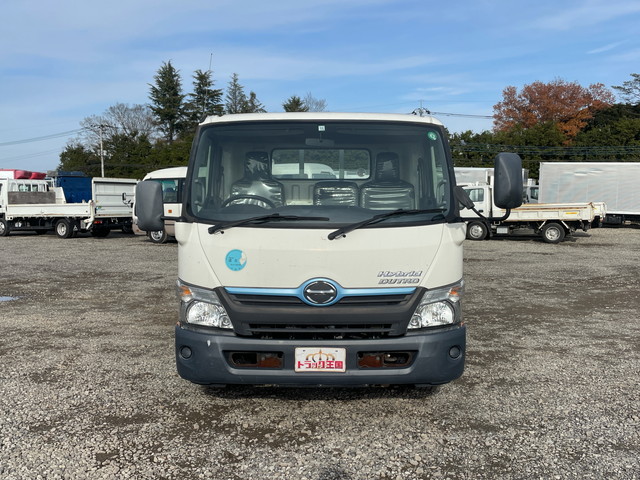 日野デュトロ平ボディ小型（2t・3t）[写真06]