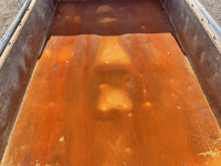 いすゞエルフダンプ小型（2t・3t）[写真13]