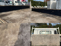 三菱ふそうキャンター平ボディ小型（2t・3t）[写真11]