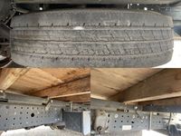 三菱ふそうキャンター平ボディ小型（2t・3t）[写真17]