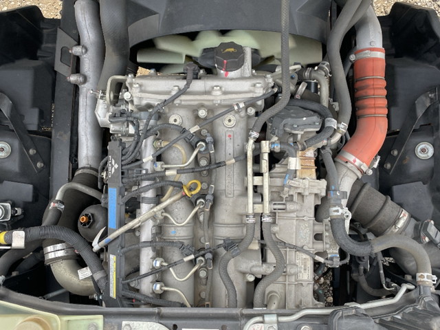 三菱ふそうキャンター平ボディ小型（2t・3t）[写真19]