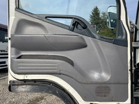 三菱ふそうキャンター平ボディ小型（2t・3t）[写真21]