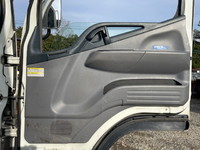 三菱ふそうキャンター平ボディ小型（2t・3t）[写真22]