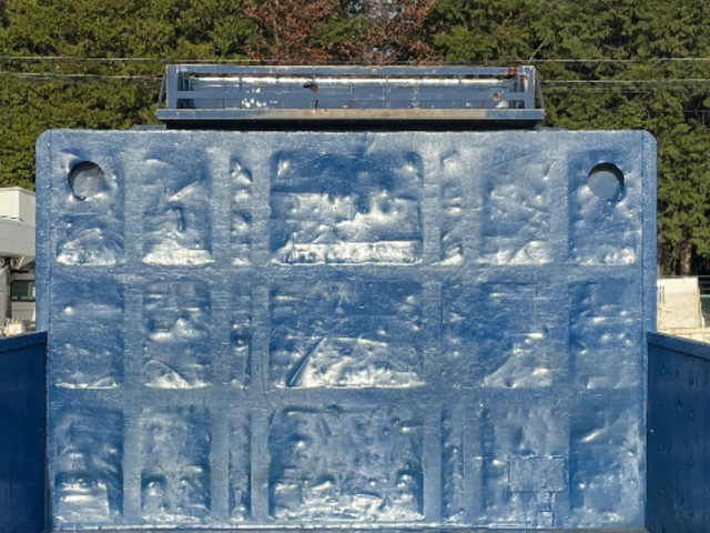 いすゞフォワード平ボディ増トン（6t・8t）[写真11]