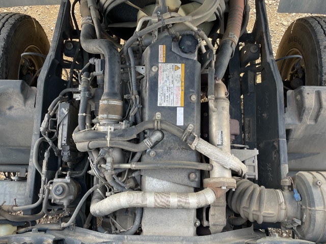 いすゞフォワード平ボディ増トン（6t・8t）[写真23]