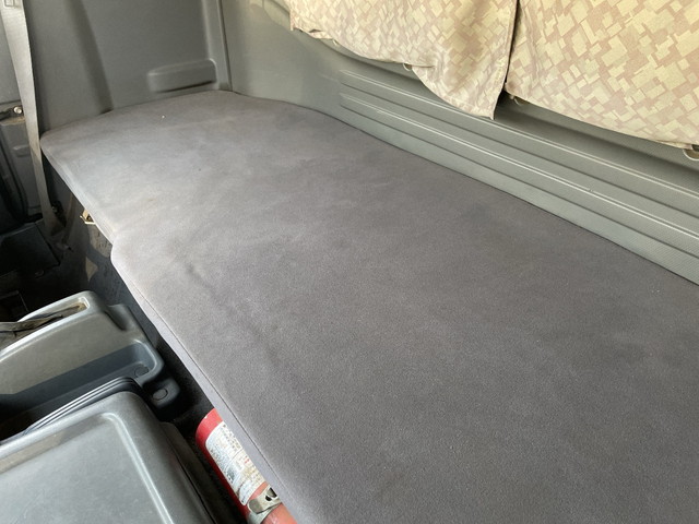 いすゞフォワード平ボディ増トン（6t・8t）[写真31]