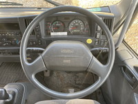 いすゞフォワード平ボディ増トン（6t・8t）[写真33]