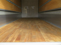 いすゞエルフアルミウイング小型（2t・3t）[写真11]