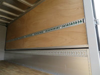 いすゞエルフアルミウイング小型（2t・3t）[写真12]