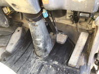 いすゞフォワード汚泥吸引車中型（4t）[写真24]