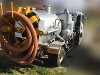 いすゞフォワード汚泥吸引車中型（4t）[写真02]