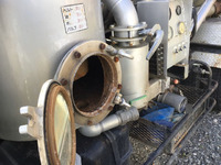 いすゞフォワード汚泥吸引車中型（4t）[写真07]