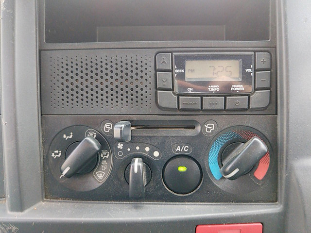 いすゞエルフダンプ小型（2t・3t）[写真37]