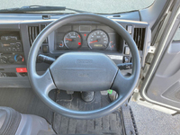 いすゞエルフ平ボディ小型（2t・3t）[写真35]