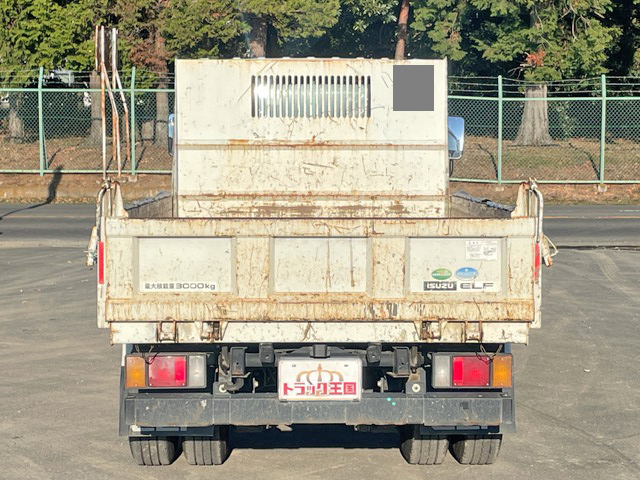 いすゞエルフダンプ小型（2t・3t）[写真13]