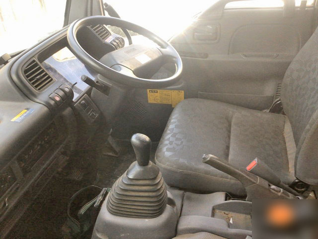 いすゞエルフダンプ・クレーン付小型（2t・3t）[写真25]