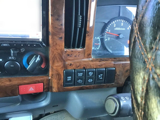 いすゞエルフ深ダンプ（土砂禁ダンプ）小型（2t・3t）[写真21]