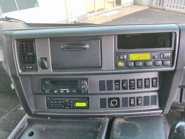 日野プロフィア冷凍車（冷蔵車）大型（10t）[写真37]