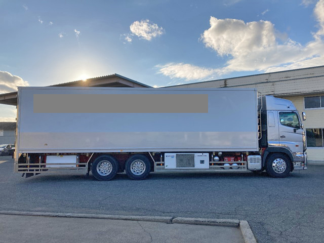 日野プロフィア冷凍車（冷蔵車）大型（10t）[写真07]