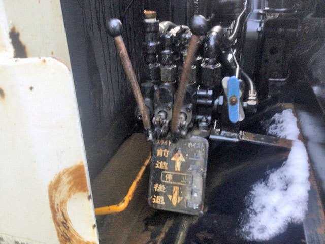 三菱ふそうグレートセーフティローダー大型（10t）[写真14]