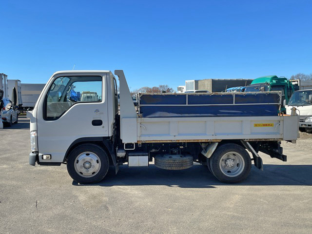 いすゞエルフダンプ小型（2t・3t）[写真05]