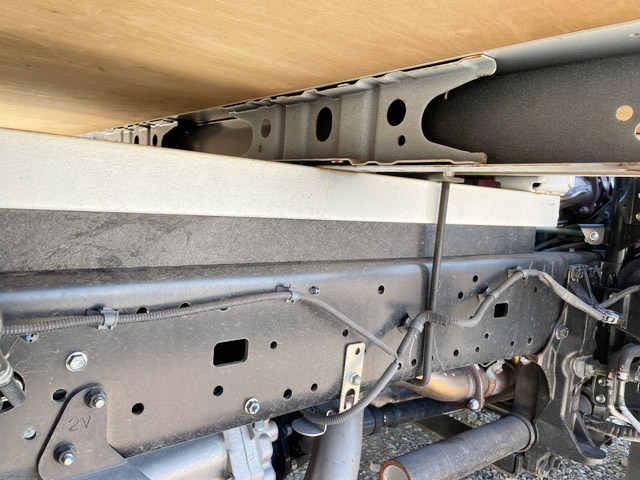 トヨタトヨエース平ボディ小型（2t・3t）[写真14]