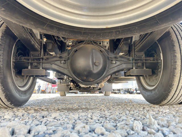 トヨタトヨエース平ボディ小型（2t・3t）[写真15]